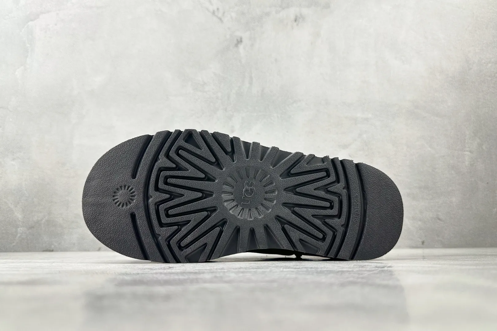 🐲💰 560 supports store UGG snow boots Thundercloud color Item number: 1168170-THND Size: 35 36 36.5 37.5 38 38.5 39 40